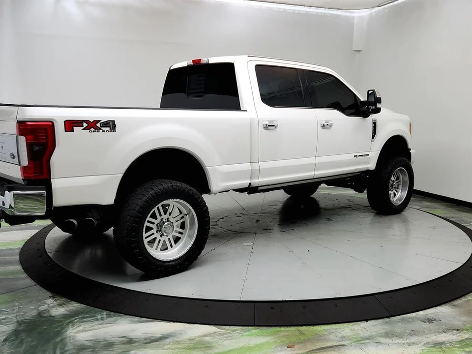 2017 Ford Super Duty 4th Gen - Image 5 of 12