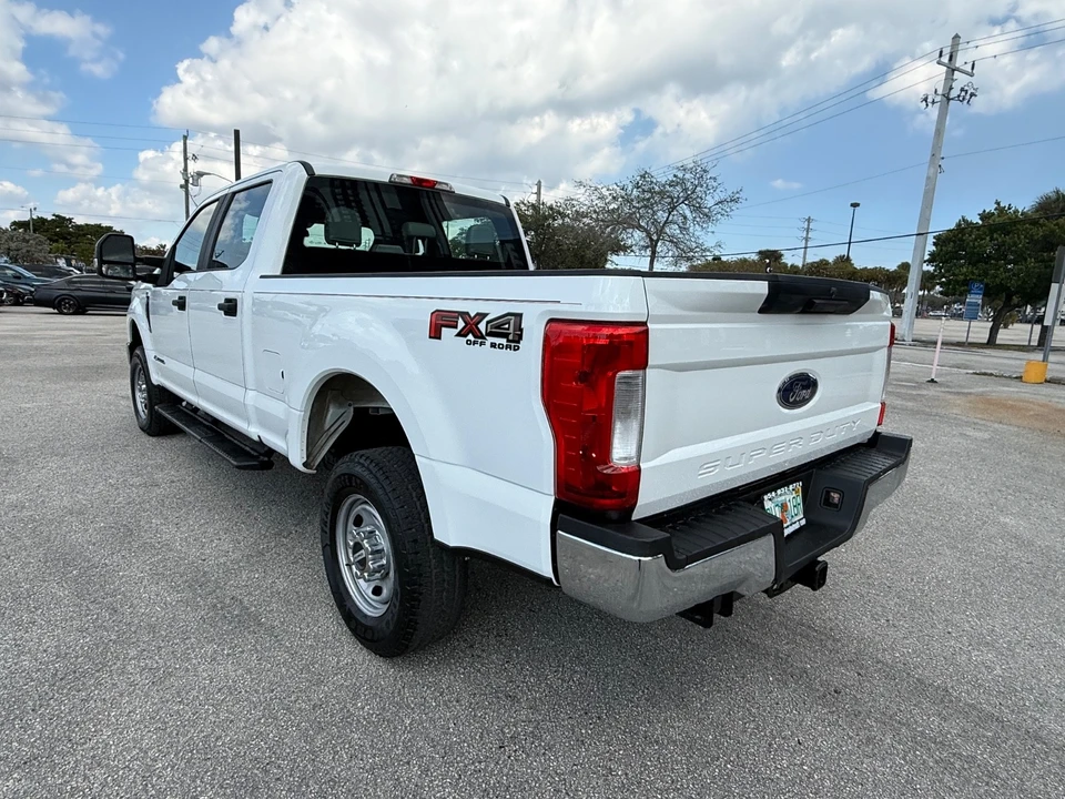 2017 Ford Super Duty 4th Gen - Image 15 of 21