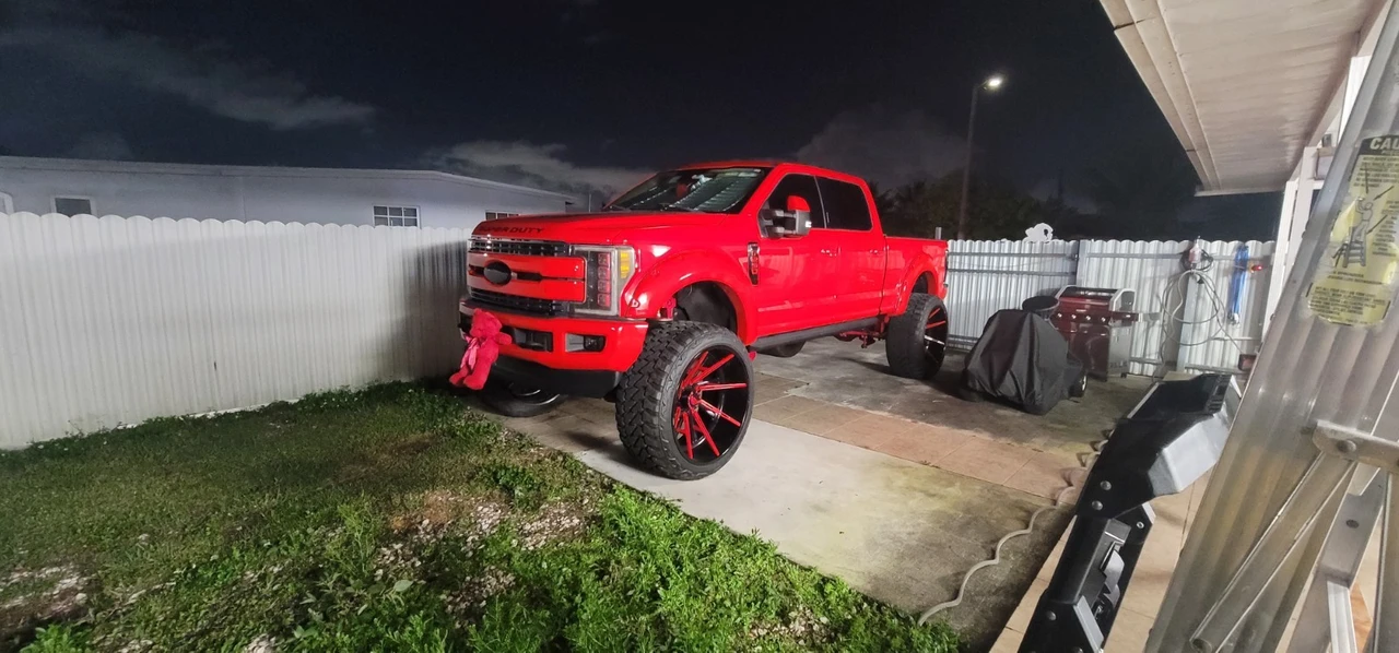 2017 Ford Super Duty 4th Gen - Image 2 of 21