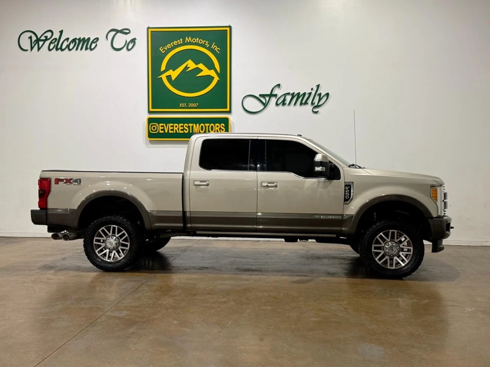 2017 Ford Super Duty 4th Gen - Image 2 of 31