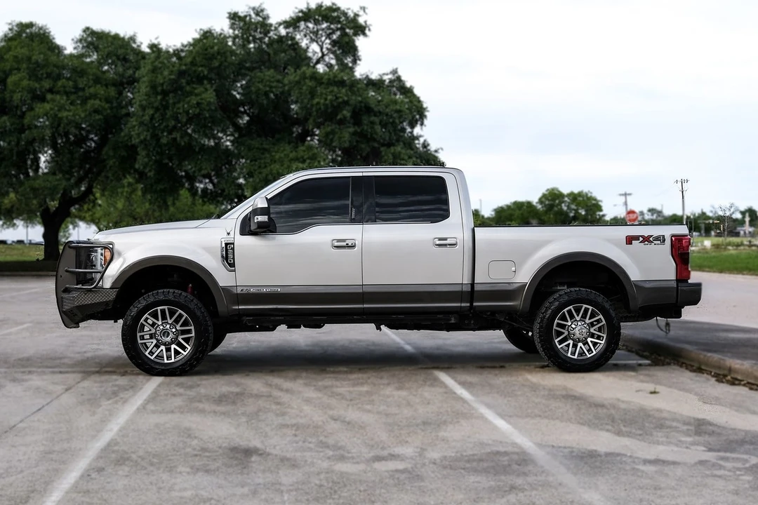 2017 Ford Super Duty 4th Gen - Image 13 of 21