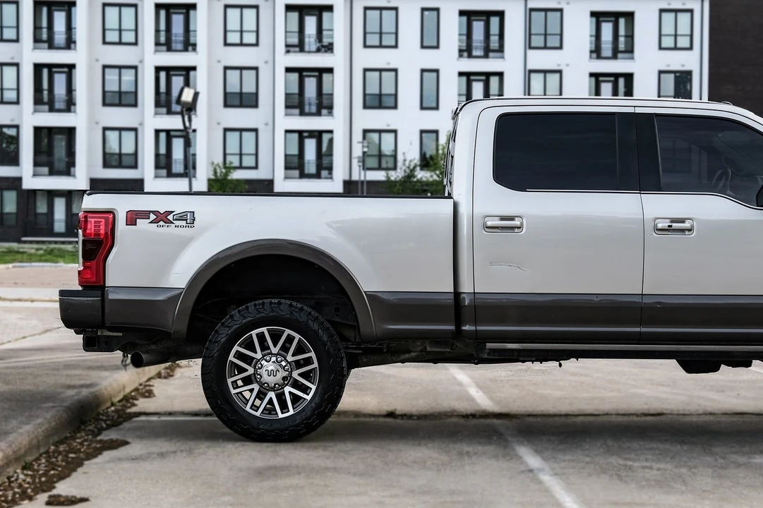 2017 Ford Super Duty 4th Gen - Image 14 of 21