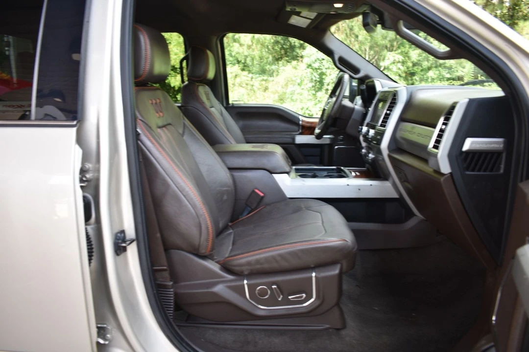 2017 Ford Super Duty 4th Gen - Image 15 of 20