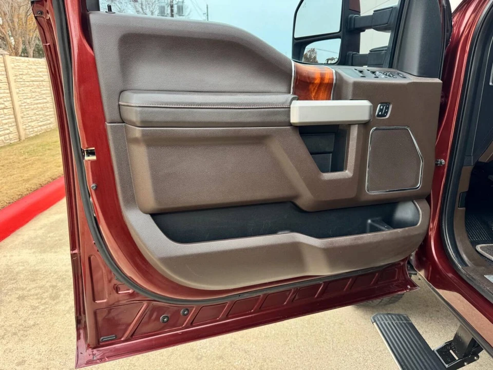 2017 Ford Super Duty 3rd Gen - Image 9 of 12