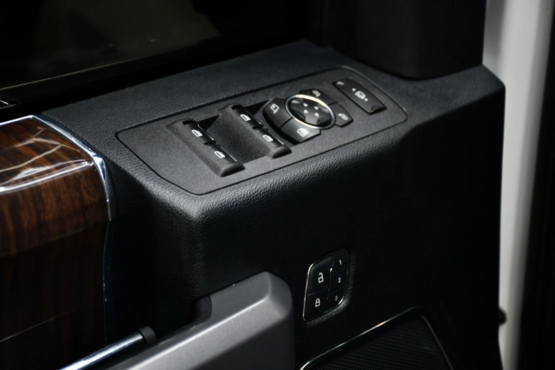 2017 Ford Super Duty 4th Gen - Image 19 of 21