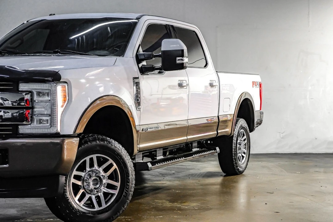 2017 Ford Super Duty 4th Gen - Image 8 of 12