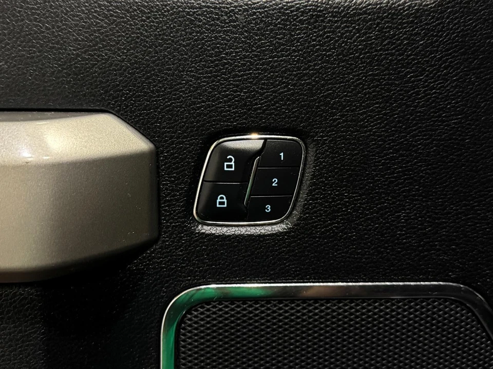 2017 Ford Super Duty 4th Gen - Image 16 of 21