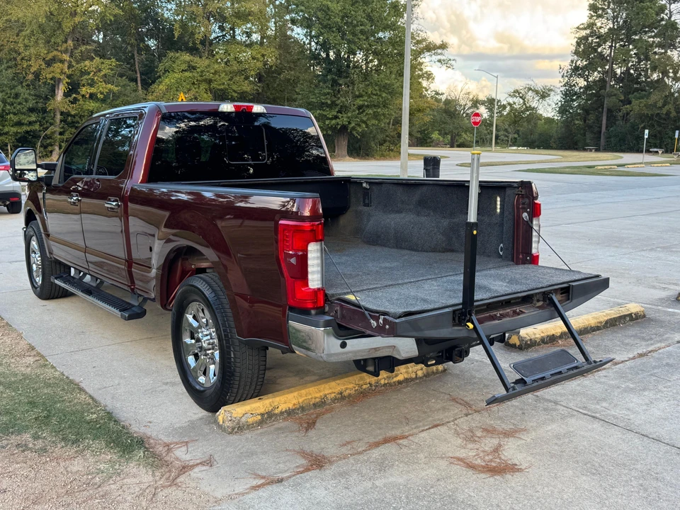 2017 Ford Super Duty 4th Gen - Image 18 of 31