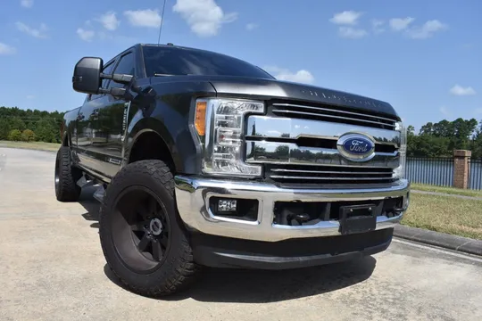 2017 Ford F-250 Super Duty Lariat