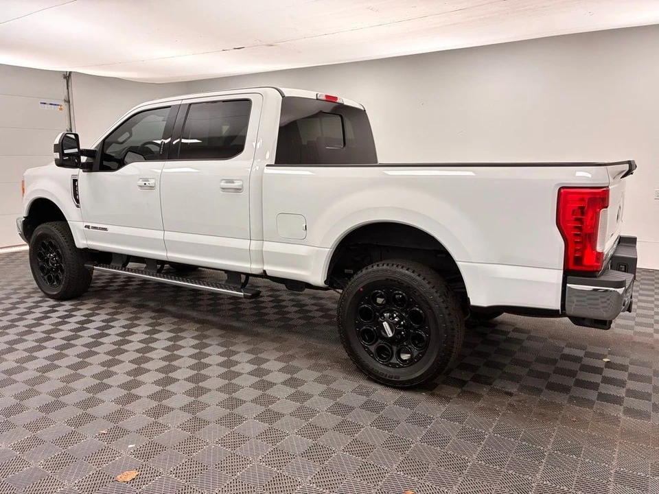 2017 Ford Super Duty 4th Gen - Image 11 of 12