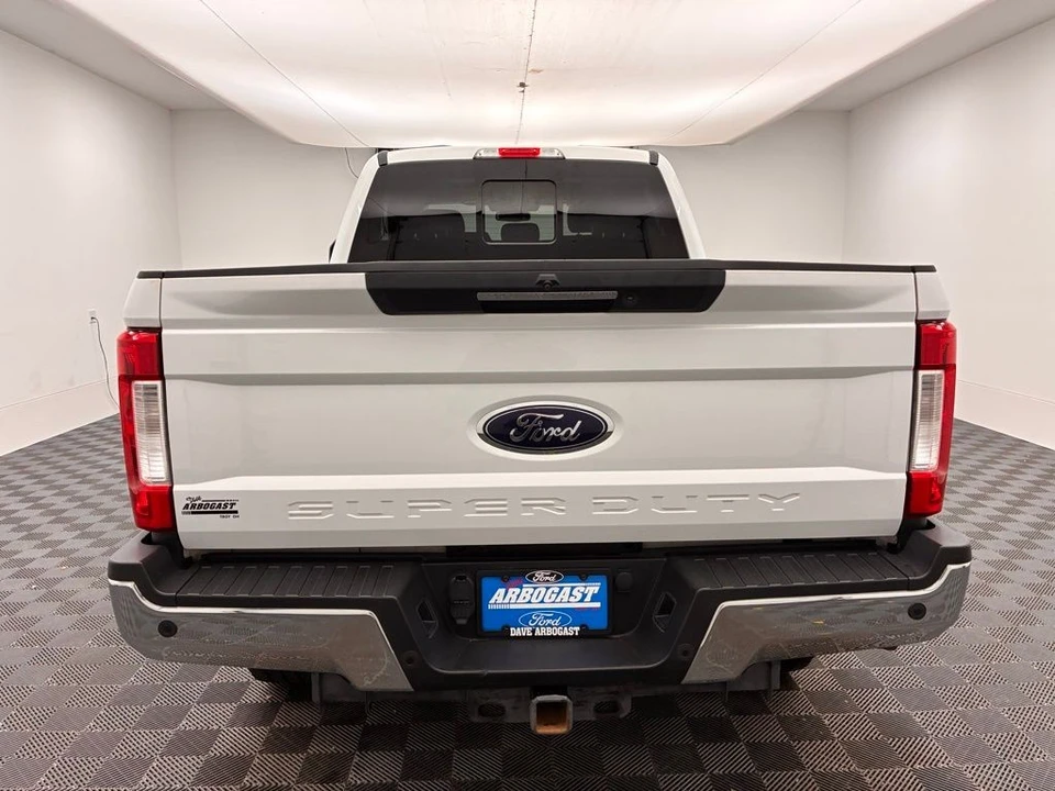 2017 Ford Super Duty 4th Gen - Image 8 of 12