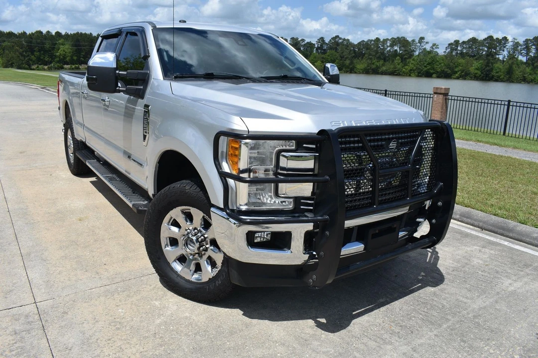 2017 Ford Super Duty 4th Gen - Image 2 of 21