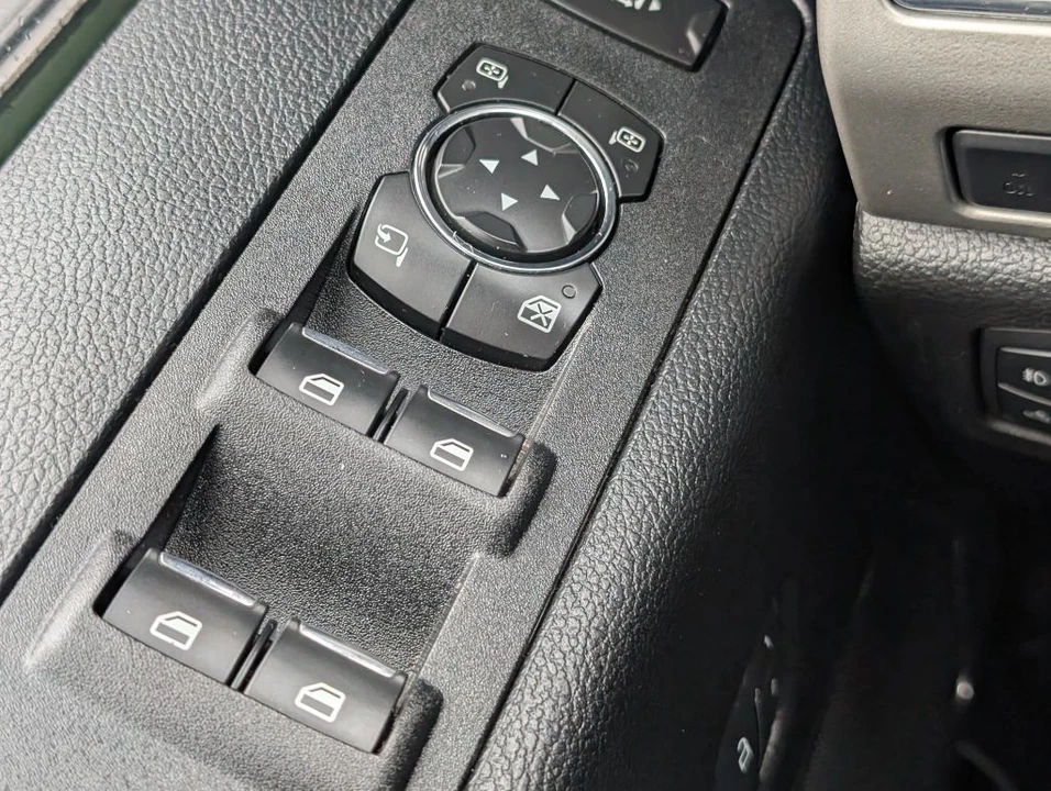 2017 Ford Super Duty 4th Gen - Image 8 of 19