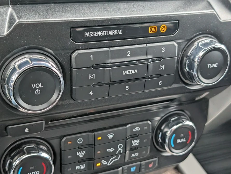 2017 Ford Super Duty 4th Gen - Image 14 of 19