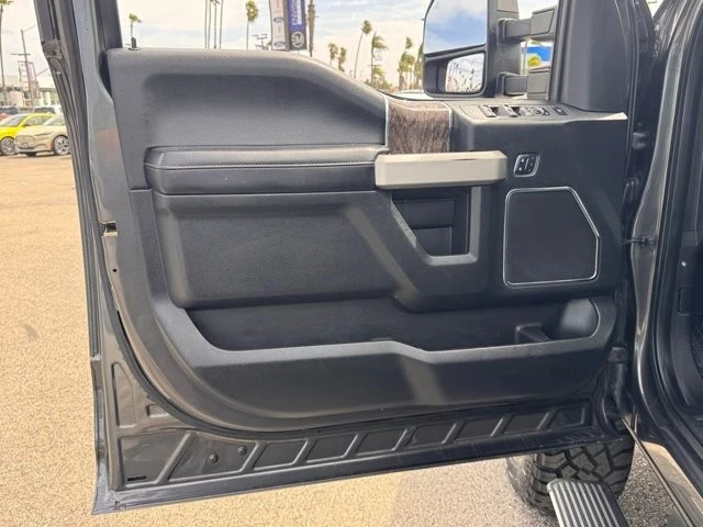 2017 Ford Super Duty 4th Gen - Image 15 of 21