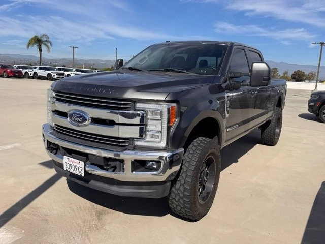 2017 Ford Super Duty 3rd Gen - Image 3 of 3