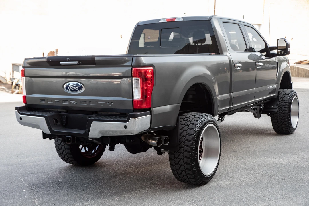 2017 Ford Super Duty 4th Gen - Image 8 of 31