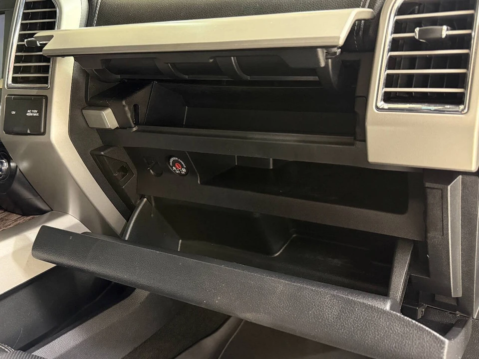 2017 Ford Super Duty 4th Gen - Image 29 of 31