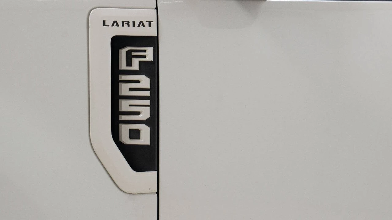 2017 Ford Super Duty 4th Gen - Image 16 of 31