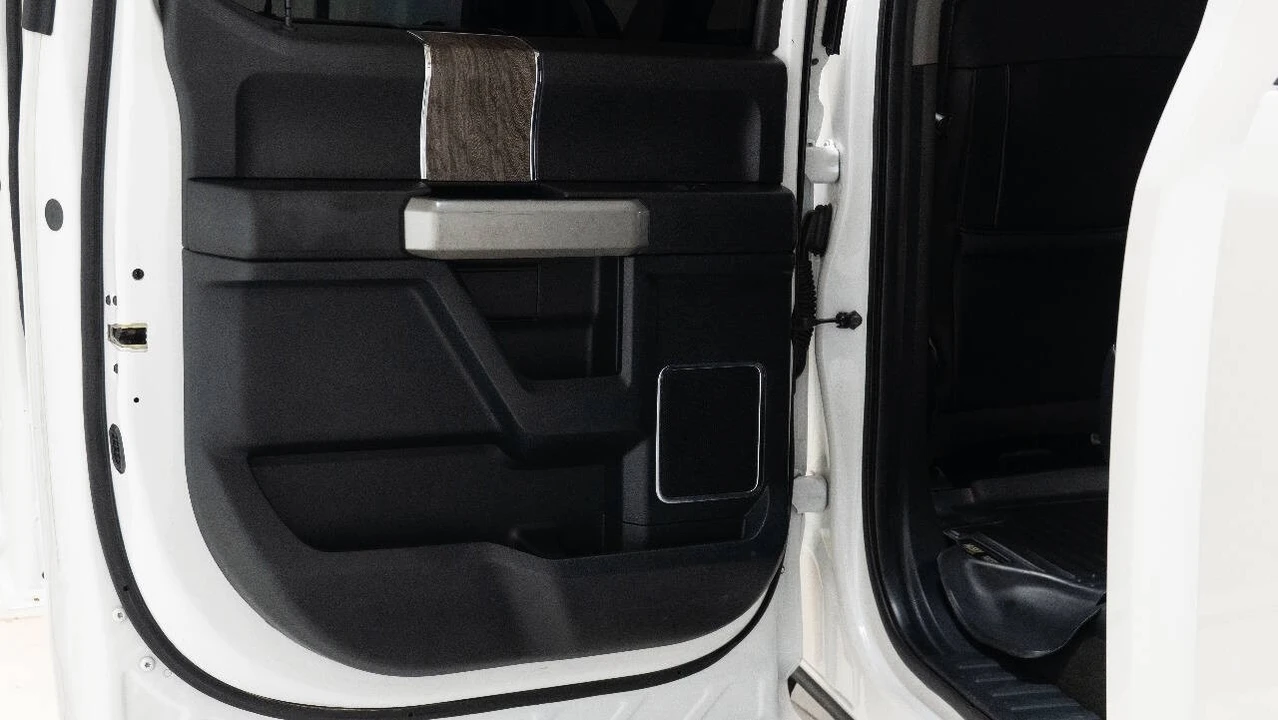 2017 Ford Super Duty 4th Gen - Image 25 of 31