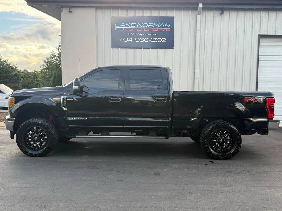 2017 Ford Super Duty 4th Gen - Image 2 of 21