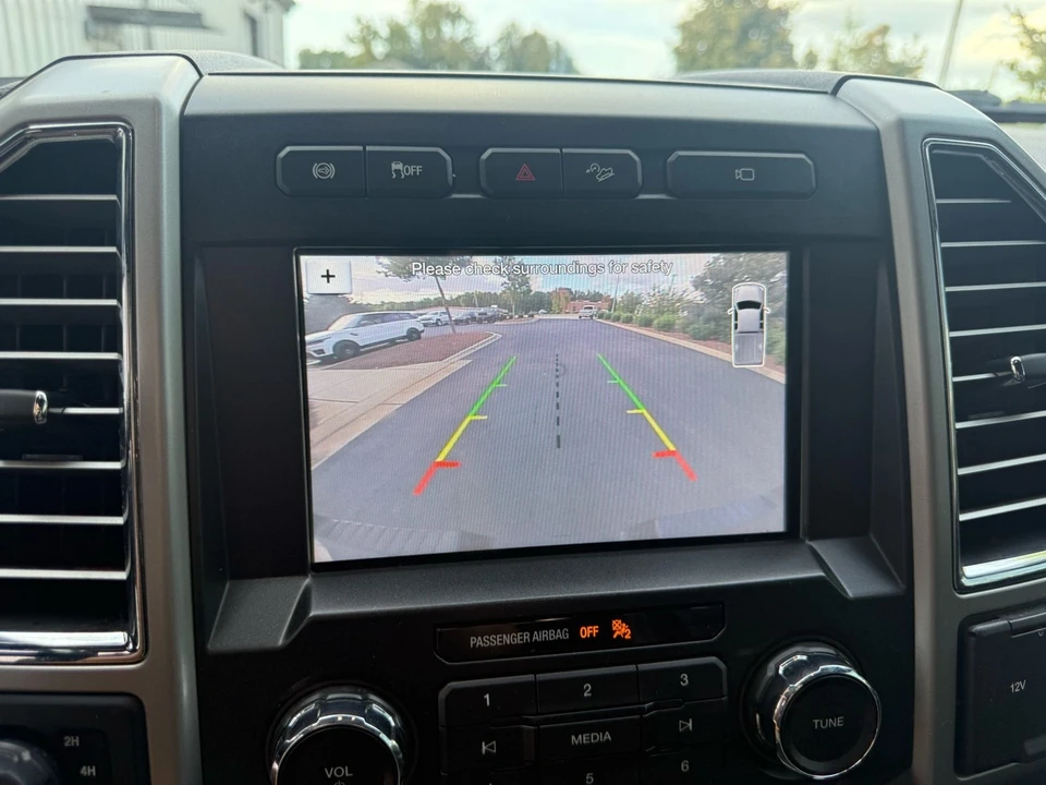 2017 Ford Super Duty 4th Gen - Image 19 of 21