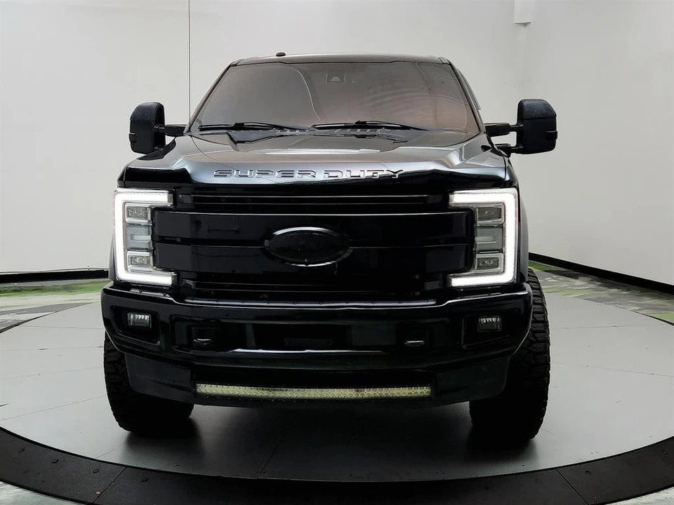 2017 Ford Super Duty 4th Gen - Image 2 of 21