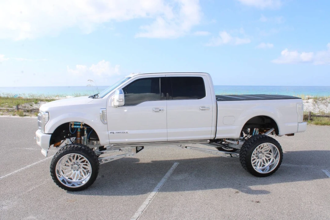 2017 Ford Super Duty 4th Gen - Image 9 of 31