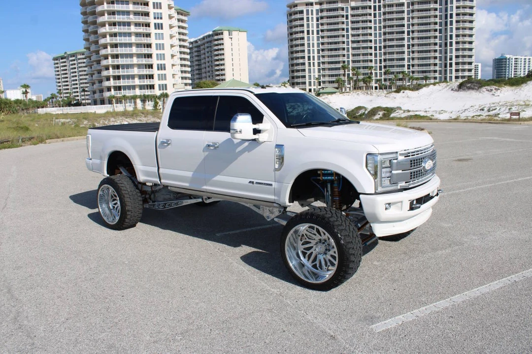 2017 Ford Super Duty 4th Gen - Image 27 of 31