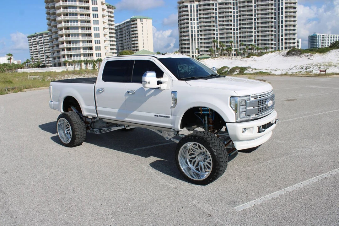 2017 Ford Super Duty 4th Gen - Image 25 of 31