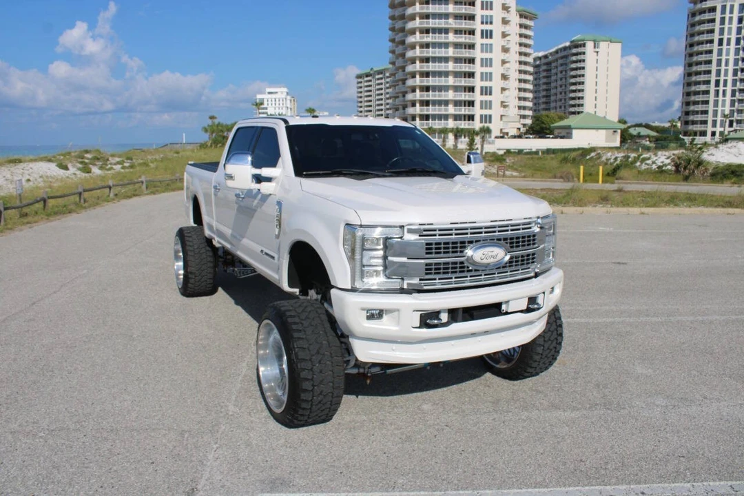 2017 Ford Super Duty 4th Gen - Image 28 of 31