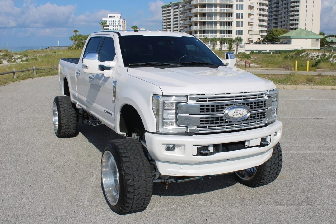 2017 Ford Super Duty 4th Gen - Image 29 of 31