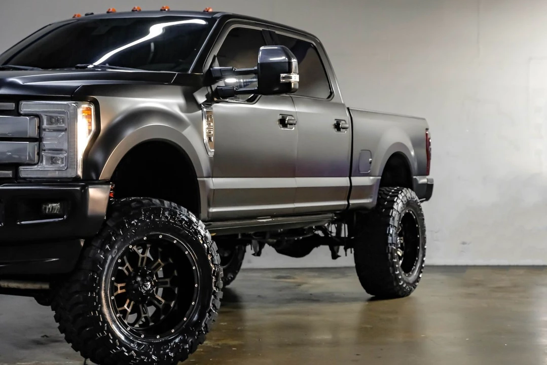 2017 Ford Super Duty 4th Gen - Image 9 of 12