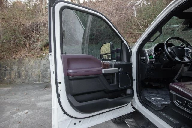 2017 Ford Super Duty 4th Gen - Image 10 of 21