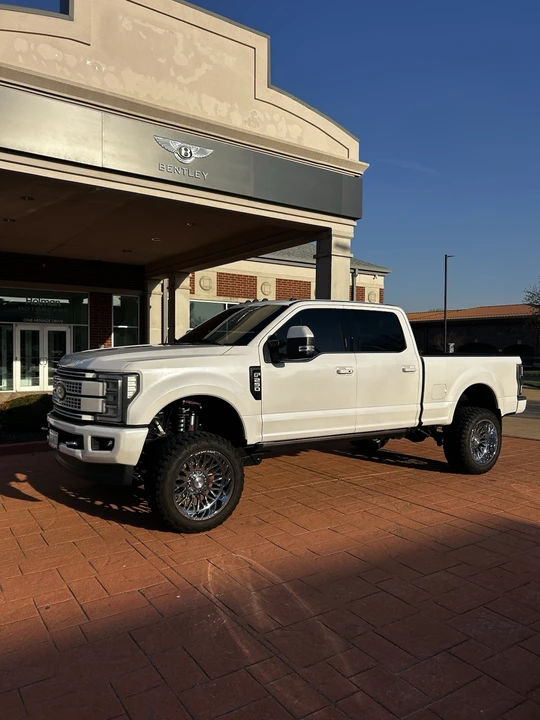 2017 Ford Super Duty 4th Gen - Image 2 of 14