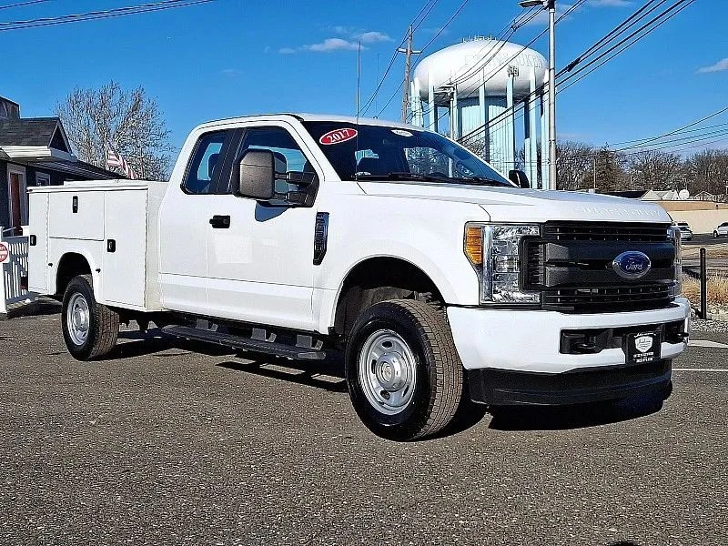 2017 Ford Super Duty 4th Gen - Image 2 of 12