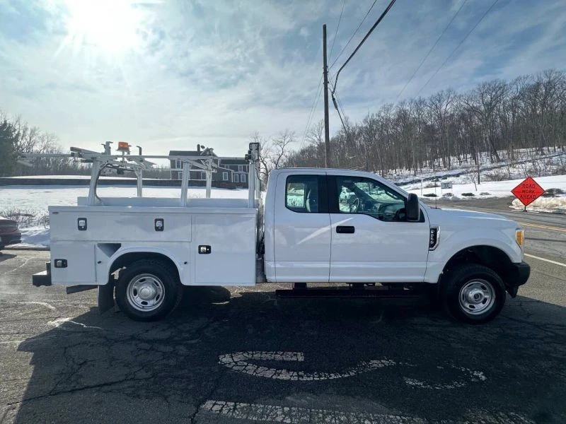 2017 Ford Super Duty 4th Gen - Image 3 of 12