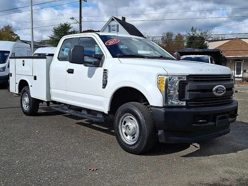 2017 Ford Super Duty 3rd Gen - Image 2 of 12