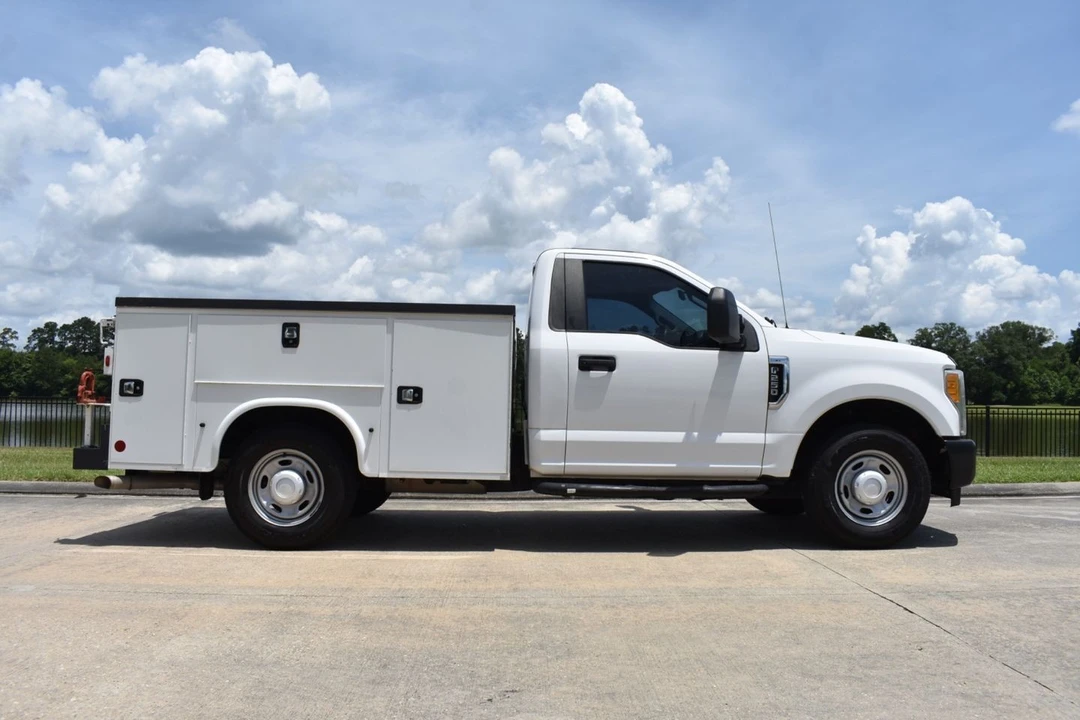 2017 Ford Super Duty 4th Gen - Image 3 of 27