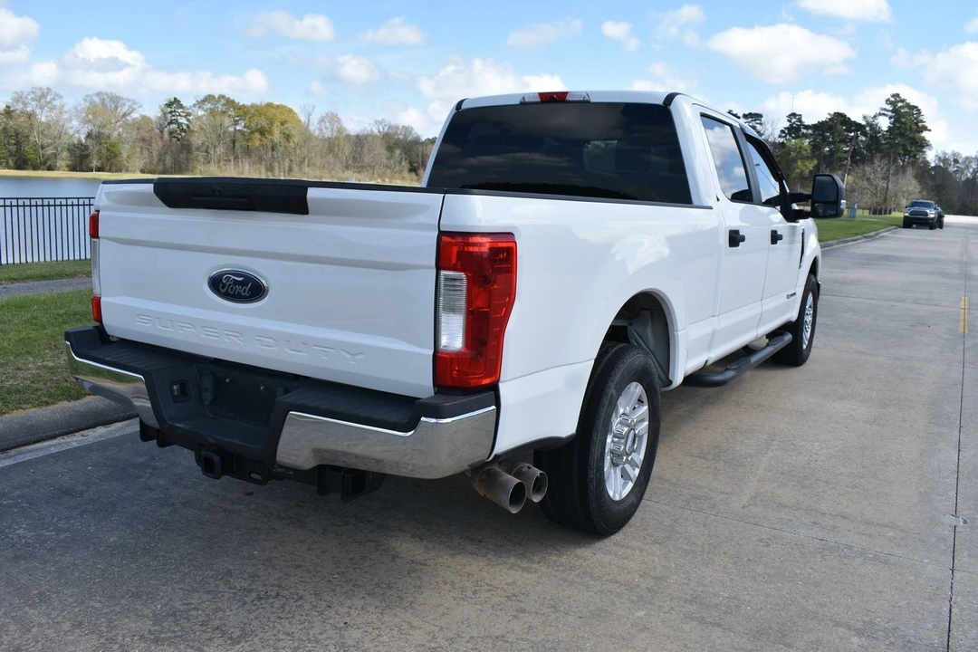 2017 Ford Super Duty 4th Gen - Image 4 of 21