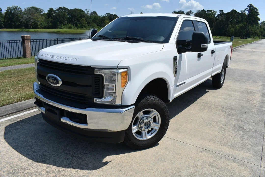 2017 Ford Super Duty 3rd Gen - Image 6 of 12