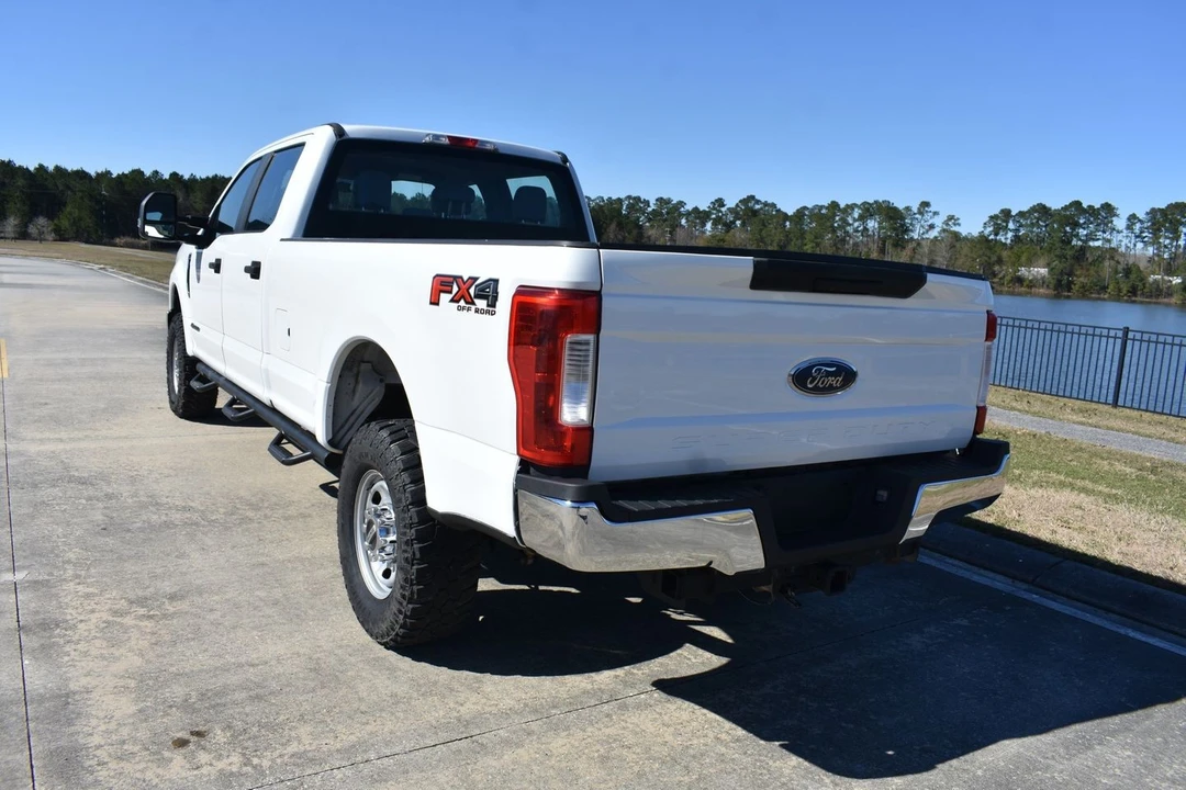 2017 Ford Super Duty 4th Gen - Image 8 of 20