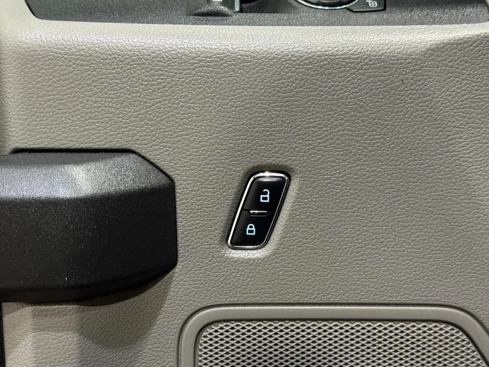 2017 Ford Super Duty 4th Gen - Image 4 of 23