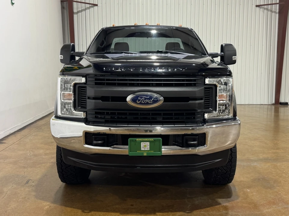 2017 Ford Super Duty 4th Gen - Image 2 of 12
