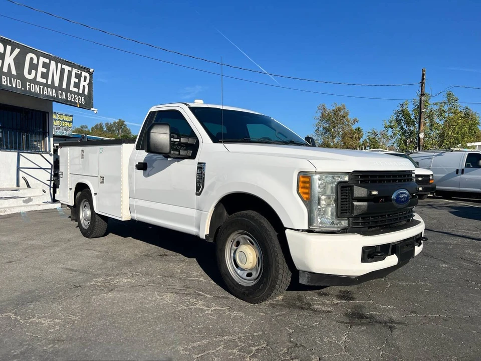 2017 Ford Super Duty 4th Gen - Image 3 of 24