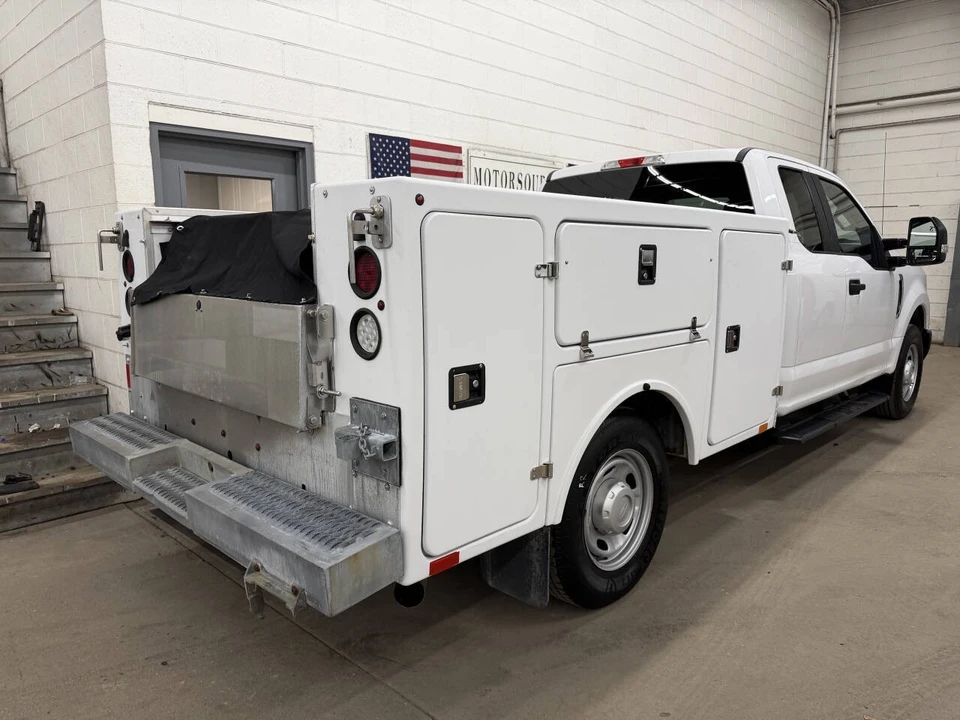 2017 Ford Super Duty 4th Gen - Image 3 of 12