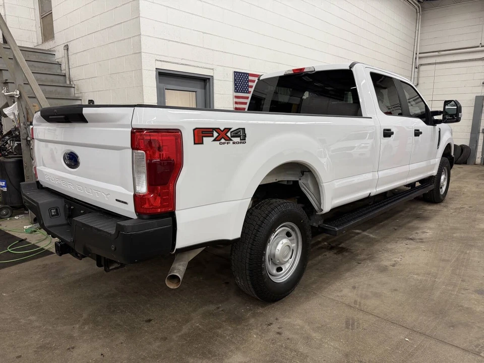 2017 Ford Super Duty 4th Gen - Image 2 of 12