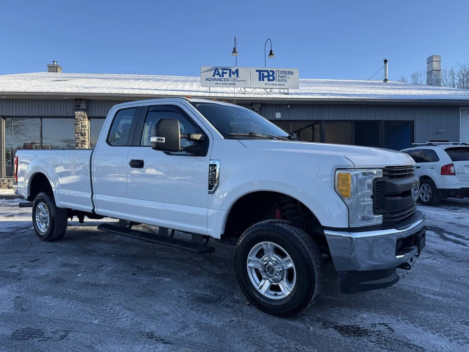 2017 Ford Super Duty 3rd Gen - Image 2 of 11