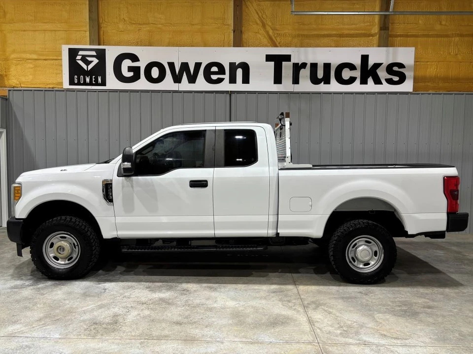 2017 Ford Super Duty 4th Gen - Image 2 of 21