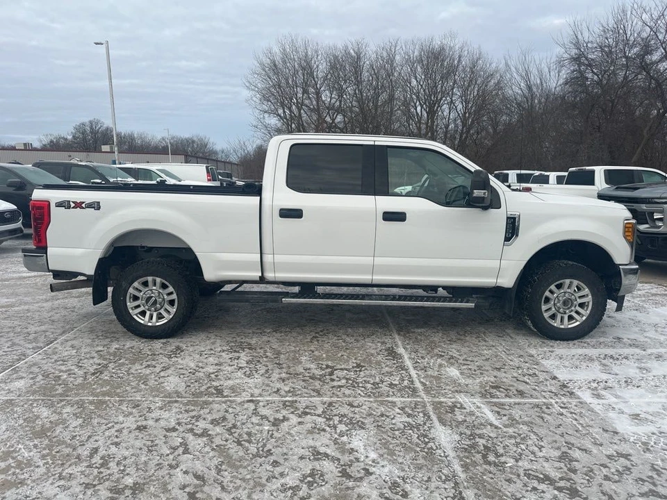 2017 Ford Super Duty 3rd Gen - Image 6 of 12